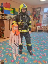 Obrazem: Když se hasiči staví za dětmi v mateřské škole