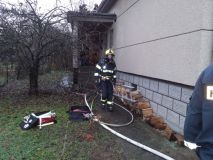 Nechali nepořádek kolem kamen, neštěstí na sebe dlouho čekat nenechalo