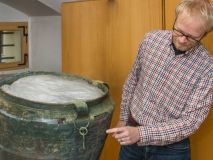 U Kladiny na Pardubicku se našlo zřejmě nejstarší prosné bylinné pivo v Evropě
