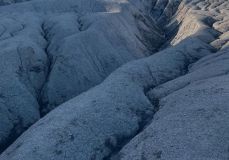 Tip na výlet:  Vyrazte po Hřebečské důlní stezce, nabídne úchvatné pohledy, výhledy, měsíční krajinu či zbarvený potok