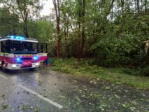 Večerní bouřka napáchala škody po celém kraji