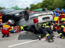 Pardubičtí hasiči jsou špičkou ve vyprošťování u dopravních nehod, na soutěži na Slovensku brali zlato