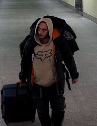 Policie hledá cestujícího, který z vlaku v České Třebové vystoupil s cizími zavazadly