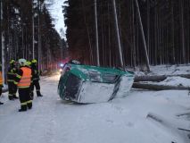 Hasiči od sobotního rána nevědí kam dřív skočit. Byli povolání již k více než sedmi desítkám událostem