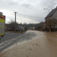 Foto: Průtrž mračen způsobila lokální záplavu v Baníně, Rudné a Svojanově