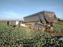 Obrazem: Pět nehod během pátečního rána zaměstnalo hasiče