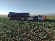 Obrazem: Pět nehod během pátečního rána zaměstnalo hasiče