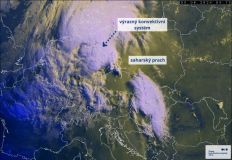 Potili jste se i večer? Není divu, v noci na poslední červnový den padaly rekordy. Horko ale vystřídají bouřky a studená fronta