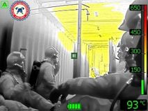 Termokamera není pro hasiče luxus, ale jistota. Tady všude jim pomáhá