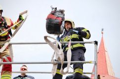 Obrazem: Svátek oslavili hasiči závody