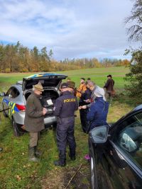 Foto: Policisté se zaměřili na myslivce