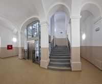 Základní škola Husovka v Chrudimi má nový kabát