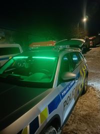 Velká pátrací akce: Mladý muž odešel bez bundy a mobil mu vypadl do sněhu