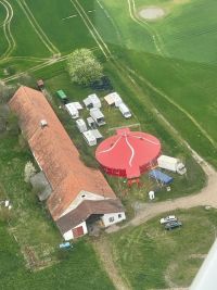 Pojďte do cirkusu, který jste ještě neviděli, vystupují v něm děti pod taktovkou zkušených artistů