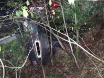 Auto se u Třemošnice převrátilo na bok, u Jedlové zase vůz vletěl až do příkopu