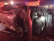 Tři auta se střetla u Jehnědí, pět osob utrpělo zranění