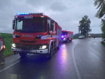 Ranní nehoda v obci Šedivec - pro ženu letěl vrtulník