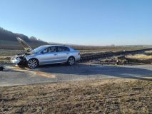 Na přejezdu se stala nehoda. Automobil se ale nestřetl s vlakem