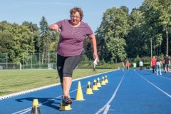 Obrazem: Šest desítek seniorů se utkalo na atetickém stadionu