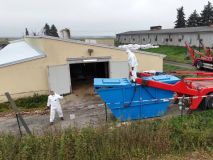 Hasiči natočili zásah v Albrechticích kvůli ptačí chřipce