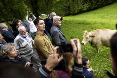 Obrazem: Prezident a první dáma v Pardubickém kraji. Kromě Pardubic navštívili také Kramářovu chatu či dělostřeleckou tvrz Bouda, došlo i na debatu s občany
