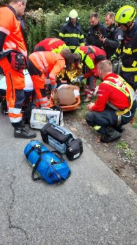 Nedělní výlet nedopadl asi úplně podle mužových představ, letěl pro něj vrtulník