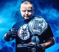 Úspěšný český bojovník MMA Patrik Dufek podlehl covidu