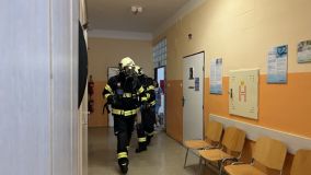 Na pokoji v druhém patře interny hoří, volala sestra ze Svitavské nemocnice