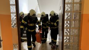 Na pokoji v druhém patře interny hoří, volala sestra ze Svitavské nemocnice