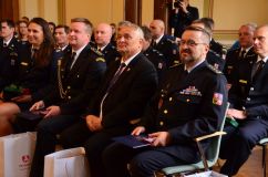 Foto: Dvanáct hasičů si převzalo ocenění za věrnost a dlouholetou a příkladnou službu