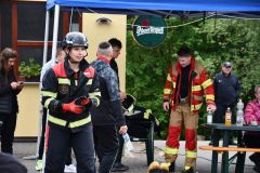 Foto: Hasiči prověřili svoji zdatnost na soutěži v náročných disciplínách TFA na Ohnivé rozhledně na Andrlově Chlumu