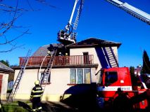 K požáru půdy rodinného domu došlo v obci Medkovy Kopce. Nejvíce zasažené bylo místo v oblasti komína