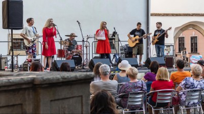 Co přinese druhý den festivalu amatérského umění do ulic Pardubic