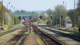 Žďárec u Skutče Pohled ve směru Svitavy a Havlíčkův Brod, foto zdroj Nádraží a zastávky