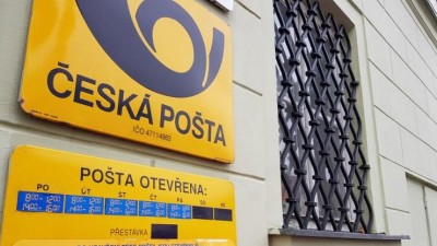 Od 1. dubna si na Česk&eacute; po&scaron;tě zase o něco připlat&iacute;me
