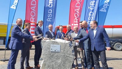 Silničáři zahájili stavbu dalšího úseku dálnice D35, a to 12 kilometrů z Janova do Opatovce