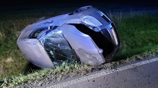 Chytré hodinky zavolaly ženě po autohavárii pomoc a vyslaly souřadnice nehody