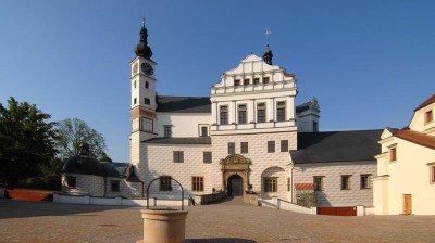 Nejen Kunětická hora, ale i pardubický zámek za poslední roky prošel turbulentní proměnou