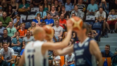 Do enteria areny m&iacute;ř&iacute; s&nbsp;podporou města Pardubic &scaron;pičkov&eacute; sportovn&iacute; akce