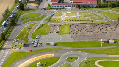 Pravidla silničního provozu vysvětlí dětem zkušení lektoři každou středu odpoledne na Autodromu ve Vysokém Mýtě