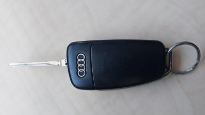 Kl&iacute;če od Audiny lež&iacute; na policejn&iacute; služebně