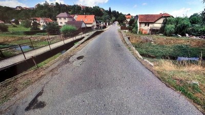 Chyst&aacute; se rekonstrukce historick&eacute;ho mostu v Doln&iacute;m &Uacute;jezdě