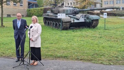 Z Poličky až do Izraele poputují pláty do balistických vest