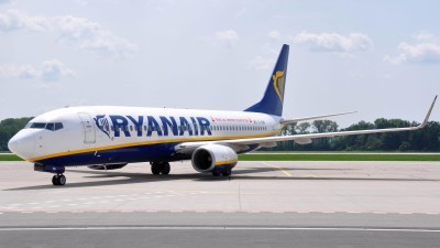 První cestující odletěli z Pardubic do turecké Antalye i na Palmu de Mallorcu. U letiště mají řidiči parkování zdarma