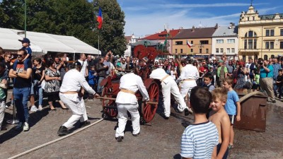 Staré autobusy, či závody historických velocipedů a Den otevřených dveří podniku Iveco nabízí Sodomkovo Vysoké Mýto