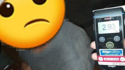 Pětice opilců působila rozruch před hlavním nádražím v Pardubicích