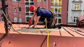 Foto: Silný vítr způsobuje problémy