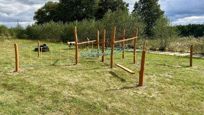 Nový nízký lanový park a šachový stolek u kavárny. To jsou zrealizované nápady obyvatel Svitav
