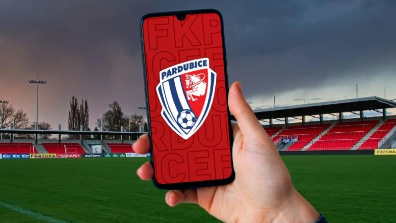 Fotbalová Slavia Praha změnila logo a vizuální identitu