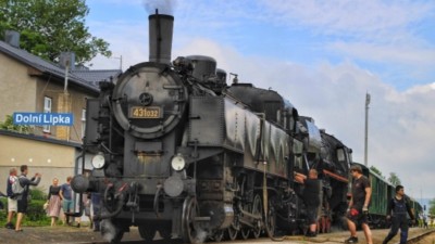 Pardubický kraj budou v létě opět brázdit historické parní vlaky. Kde se můžete svézt?